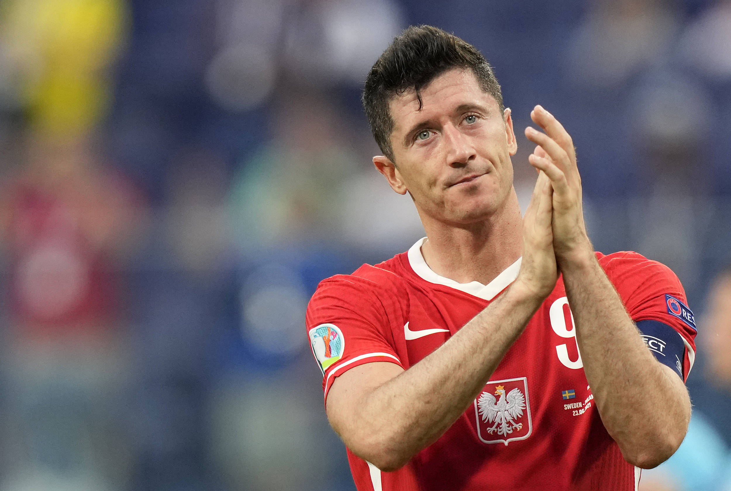 西超杯-拉菲尼亚2射1传 巴萨5-0毕巴进决赛