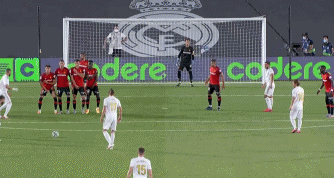 运营666天后，腾讯的《命运方舟》MMO还想“玩波大的”